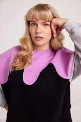 R/H Studion Magic Marvellous Sweater värissä Cosmic Lilac, Moon Black, Granit Grey